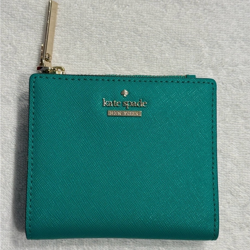 Kate Spade Green Leather Wallet